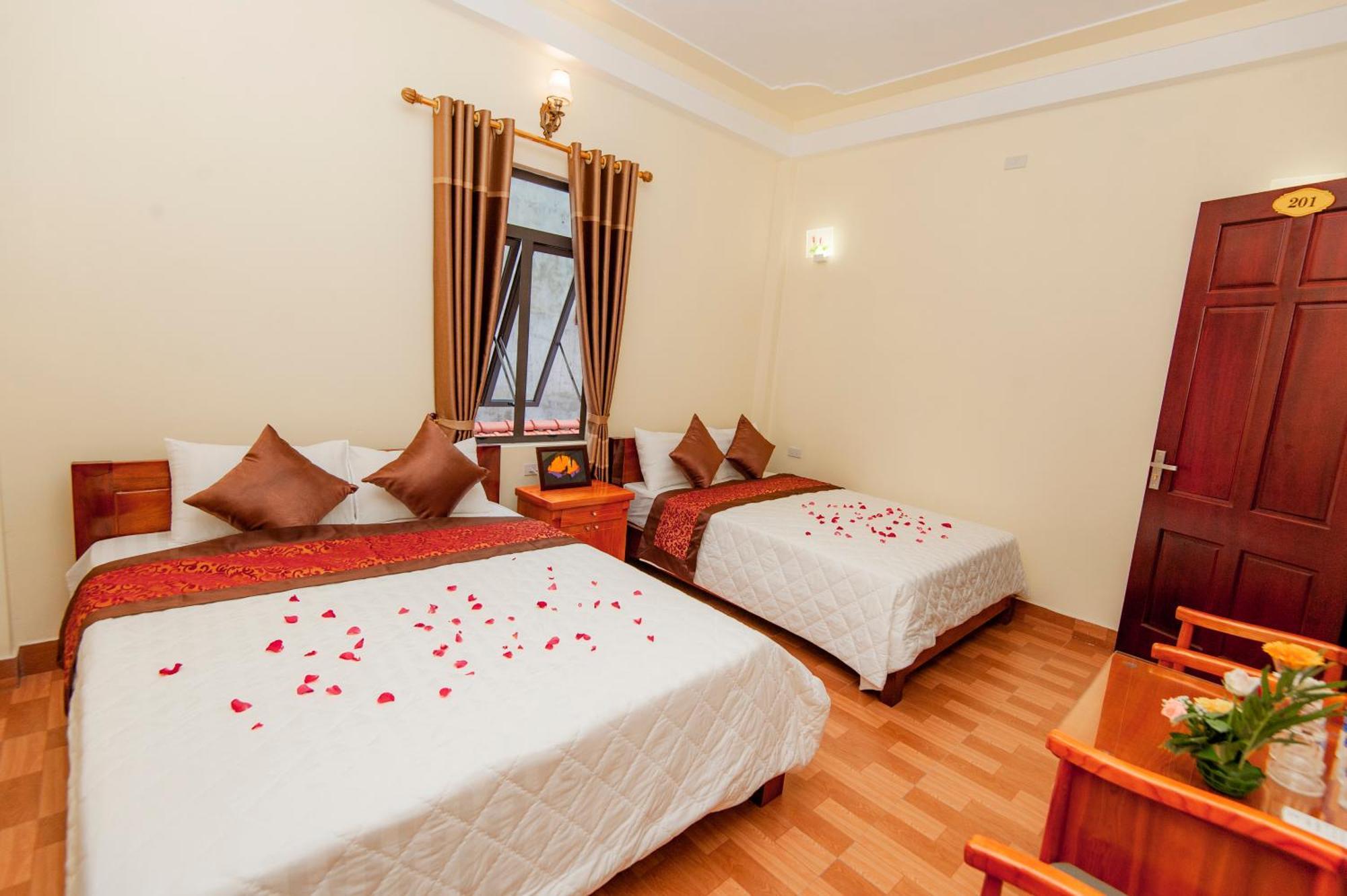 Tam Coc Cherry Homestay & Hostel นิญบิ่ญ ภายนอก รูปภาพ